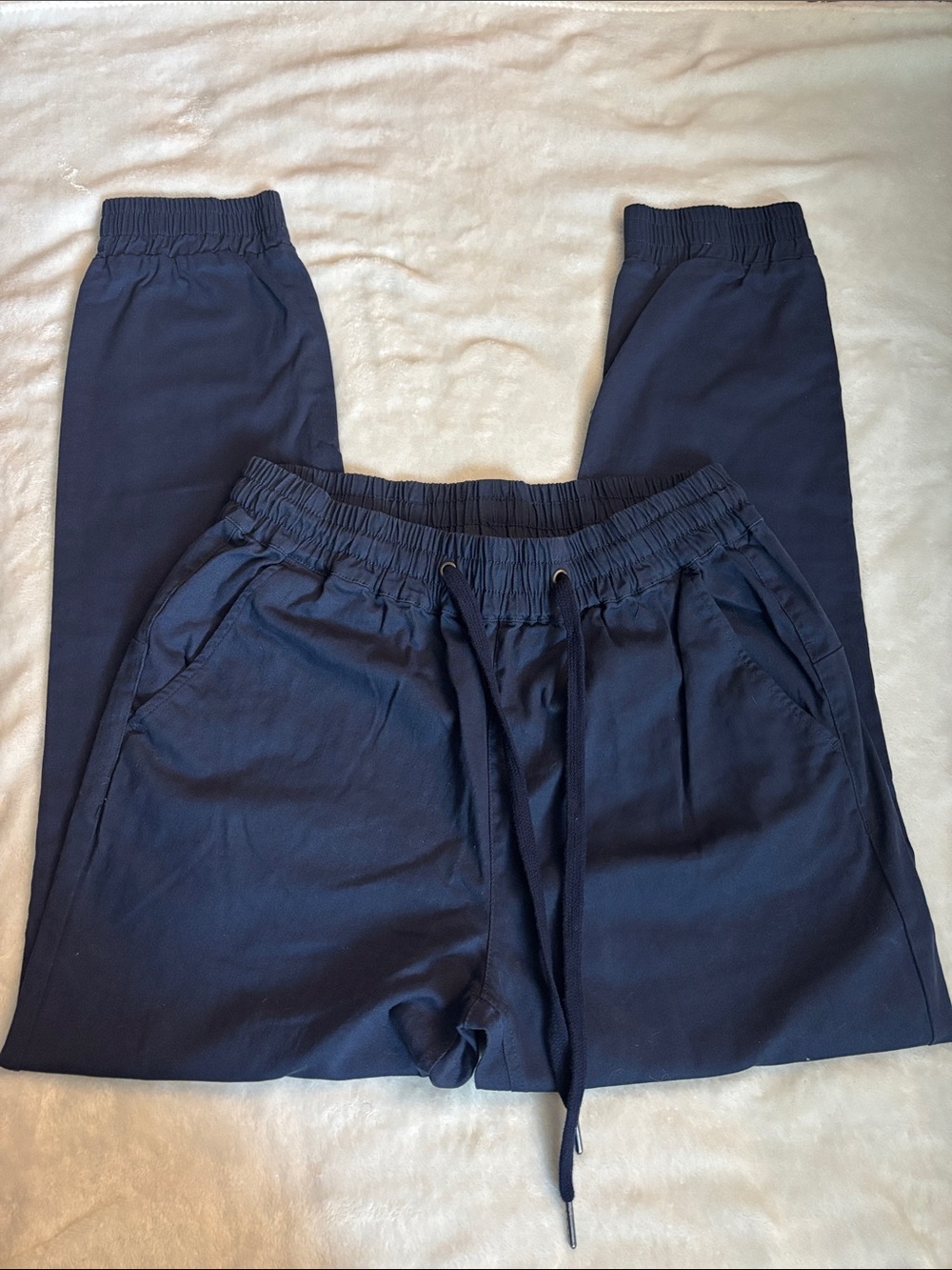 Francesca’s Harper Navy Drawstring Jogger Pants